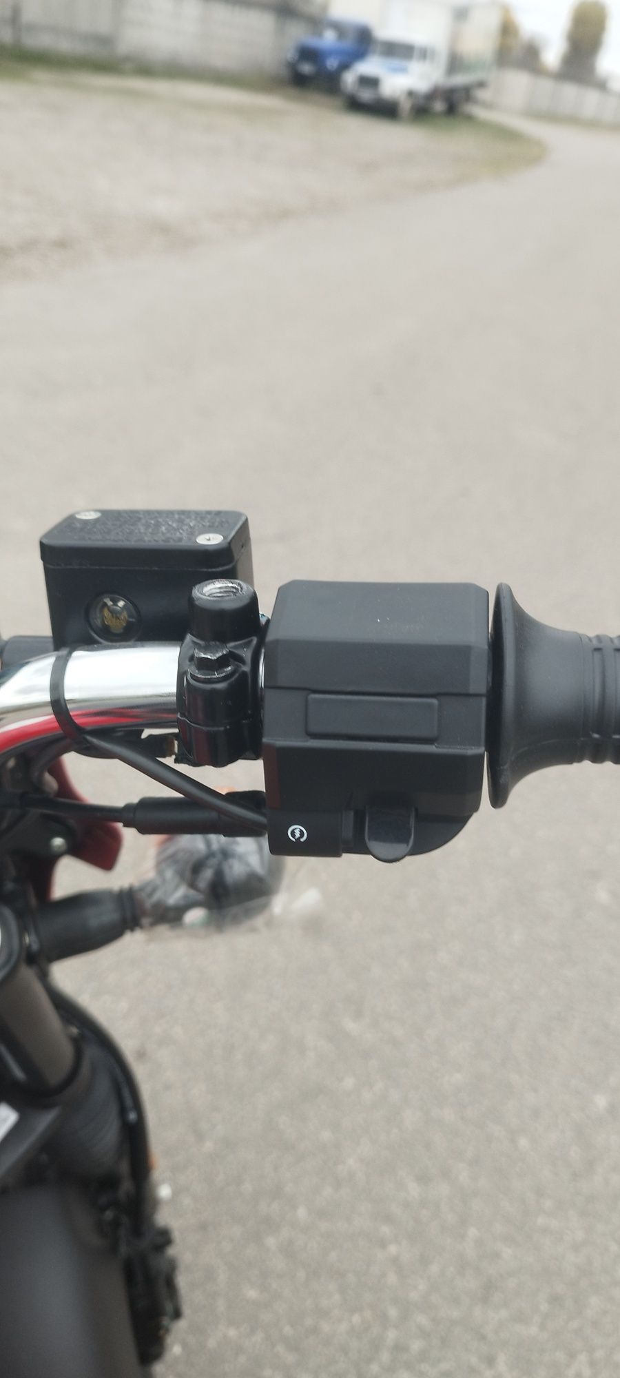 Мотоцикл Bajaj Boxer BM150 X Disk