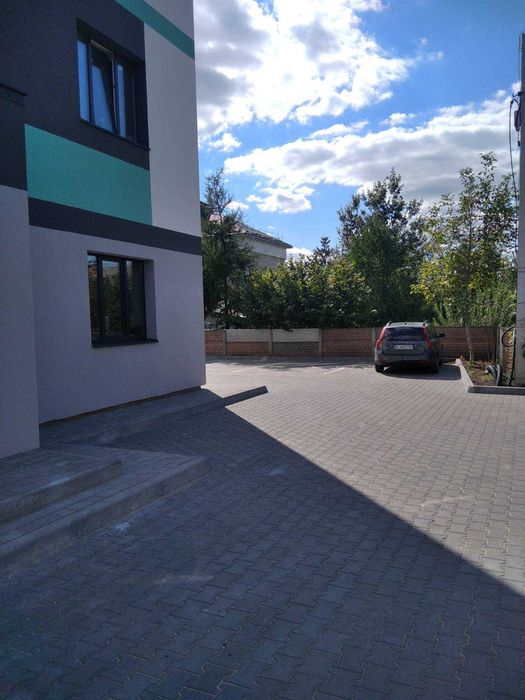 2 кімнатна квартира в передмісті Луцька