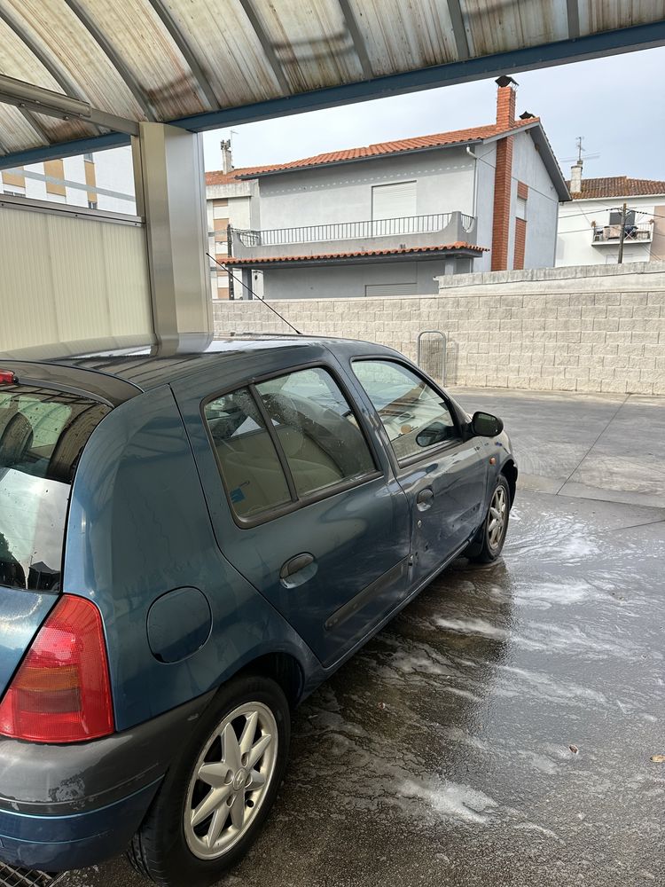 Renault Clio 1.2 gasolina