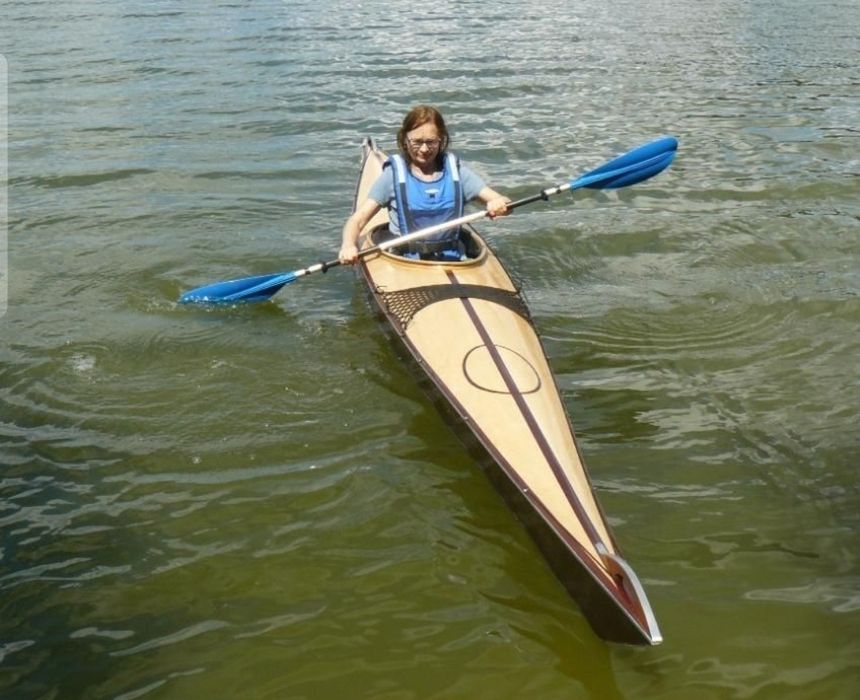 Байдарка з електроприводом Cajman