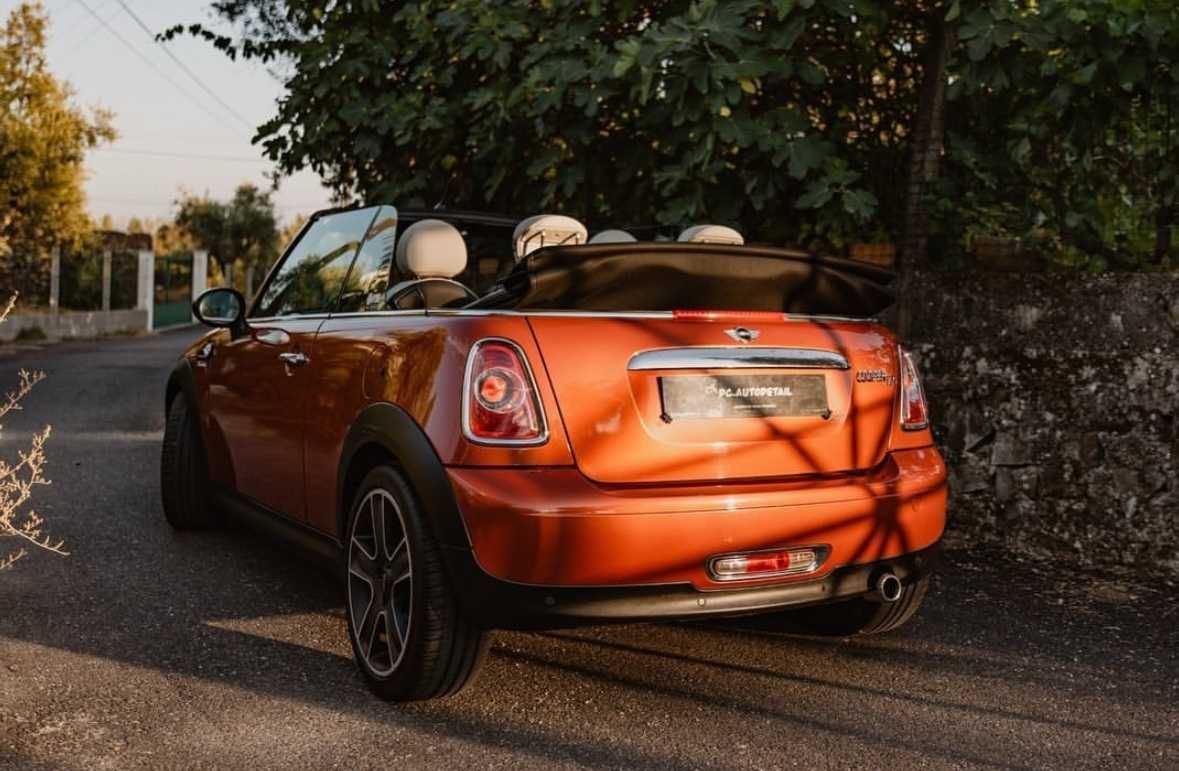 Mini Cooper D Cabrio 2011