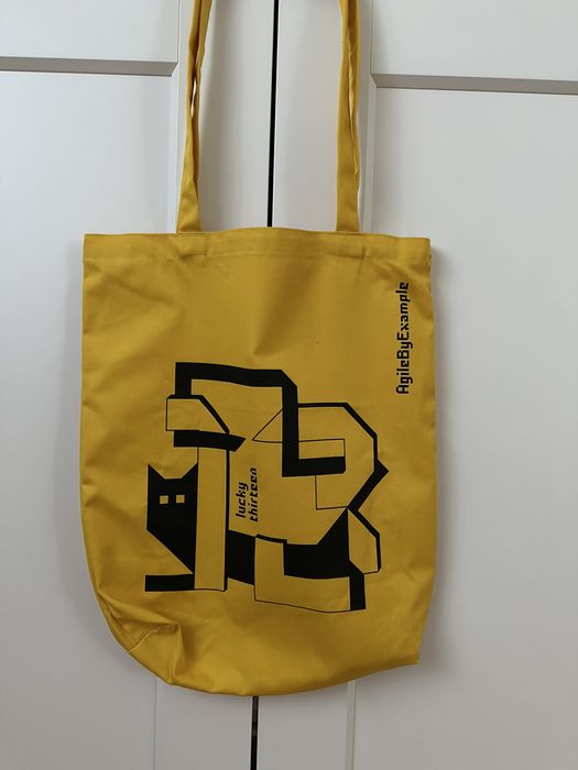 Torba na zakupy shopperka materialowa zolta z kotem liczba 13