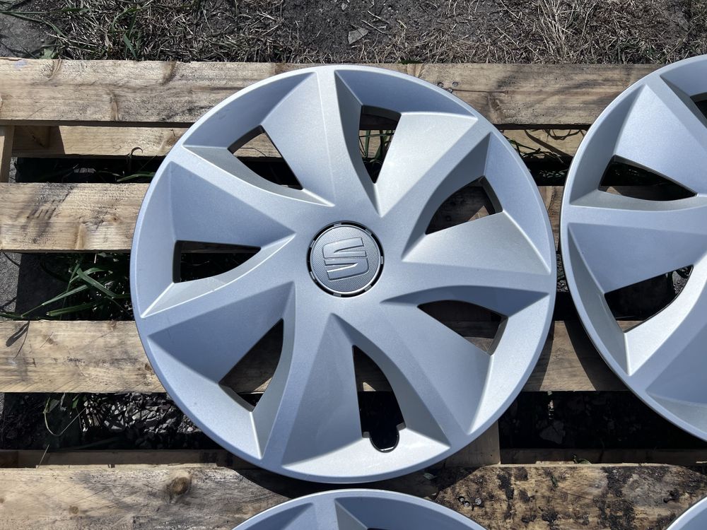 Komplet orginalnych kołpaków SEAT 16”