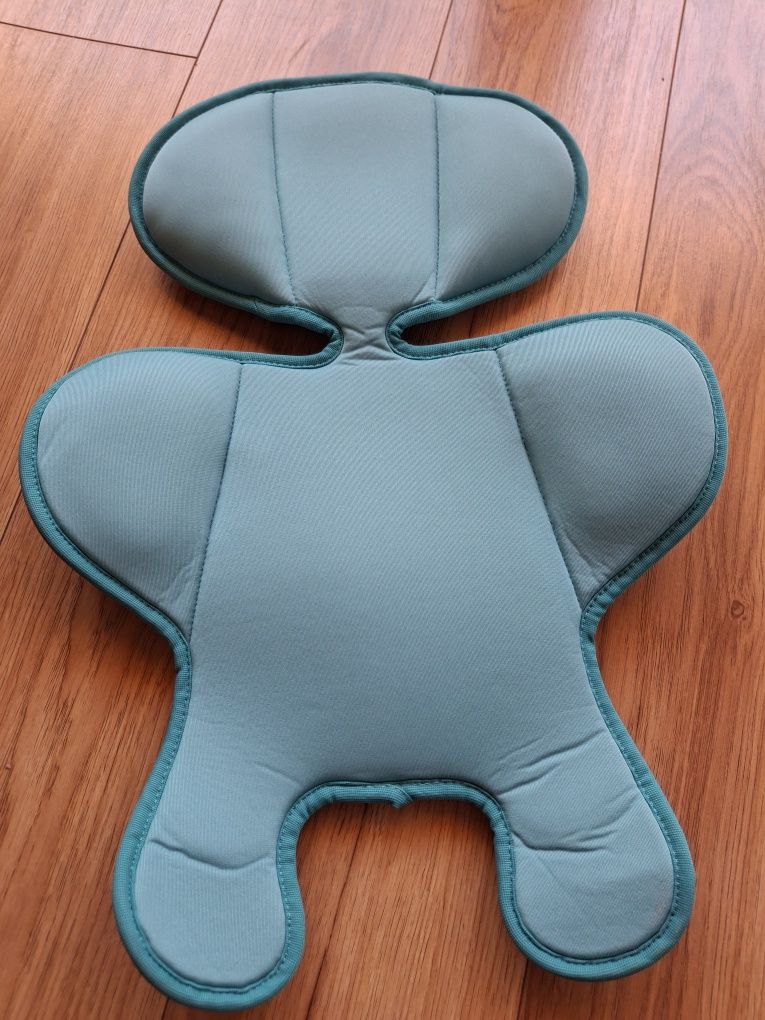 Cadeira Auto Ovo (base isofix) + Carrinho passeio Britax Romer