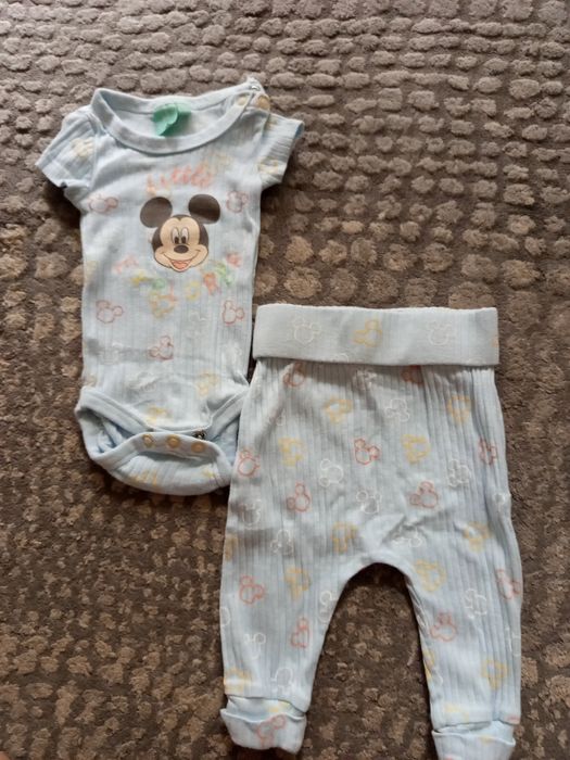 Nowy zestaw chłopięcy body i spodnie 62 cm
