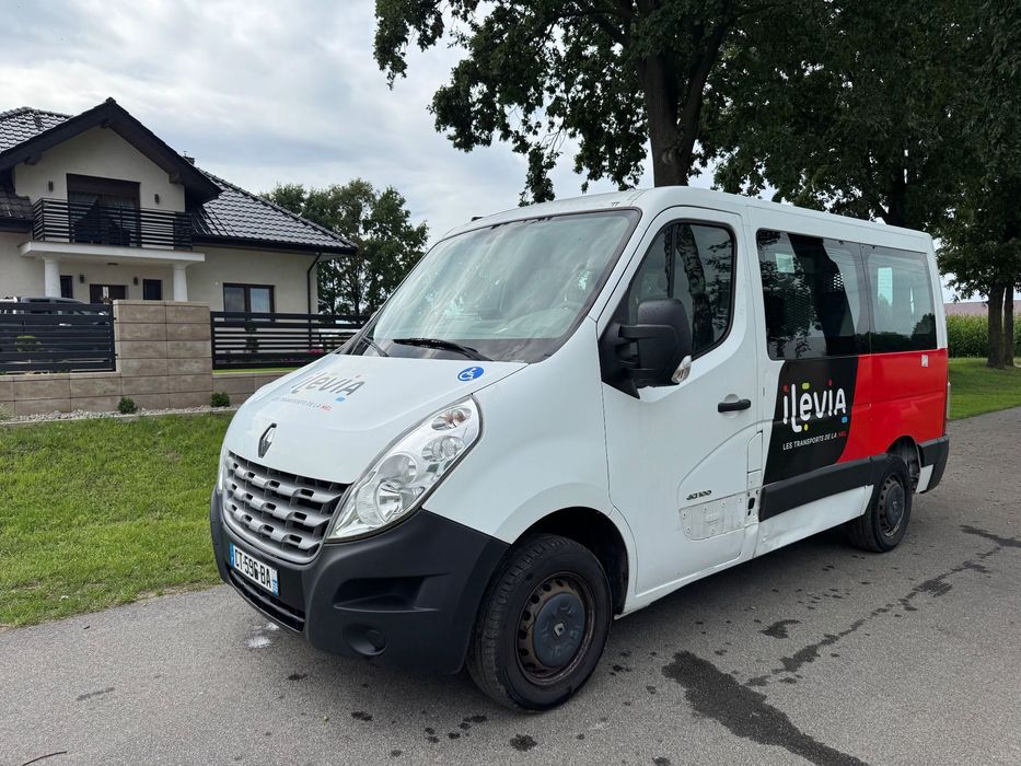 Renault Master  Dla niepełnosprawnych *  9 osób