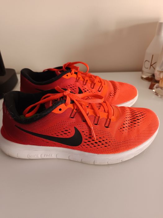 Sapatilha Nike em bom estado