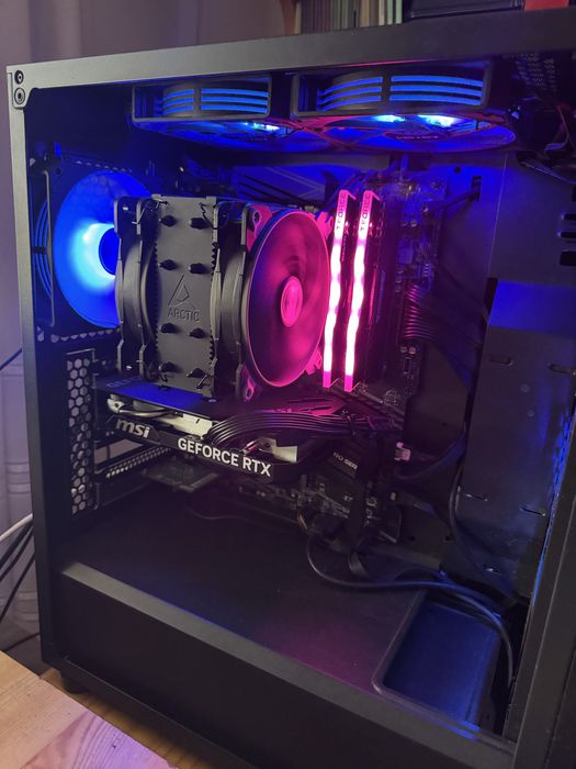 Pc gaming usado como novo vendo ou troco por mota