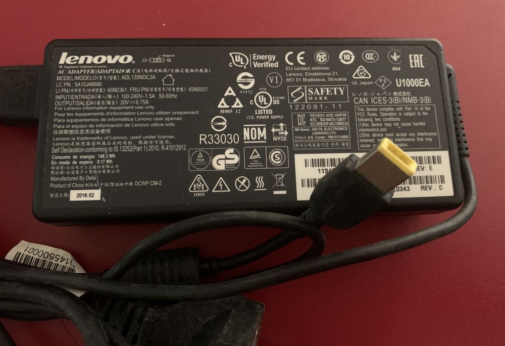Carregador lenovo 130w