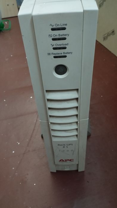 APC Back-ups RS 1000