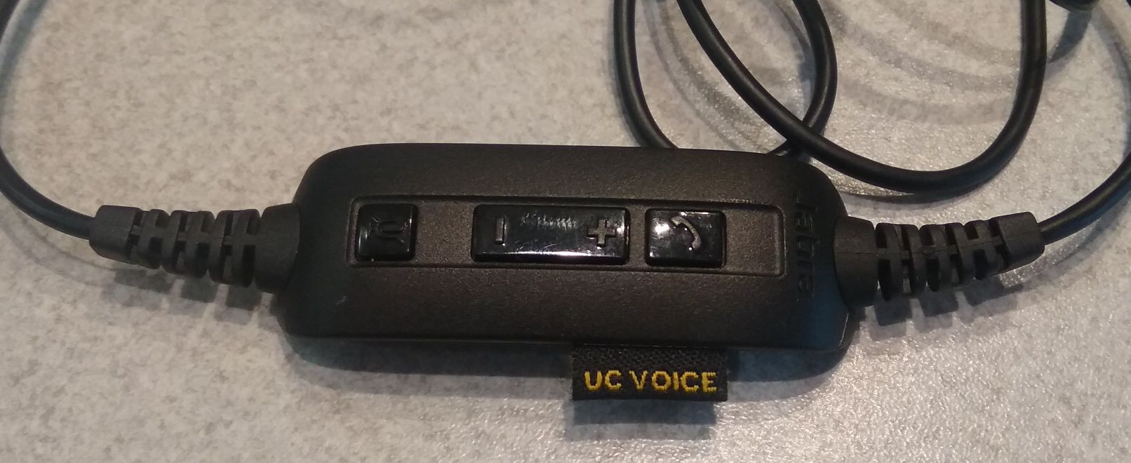 Наушники стерео гарнитура Jabra UC voice 550MS