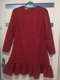 Sukienka FRATERNITY czerwona z falbanką, rozmiar 38