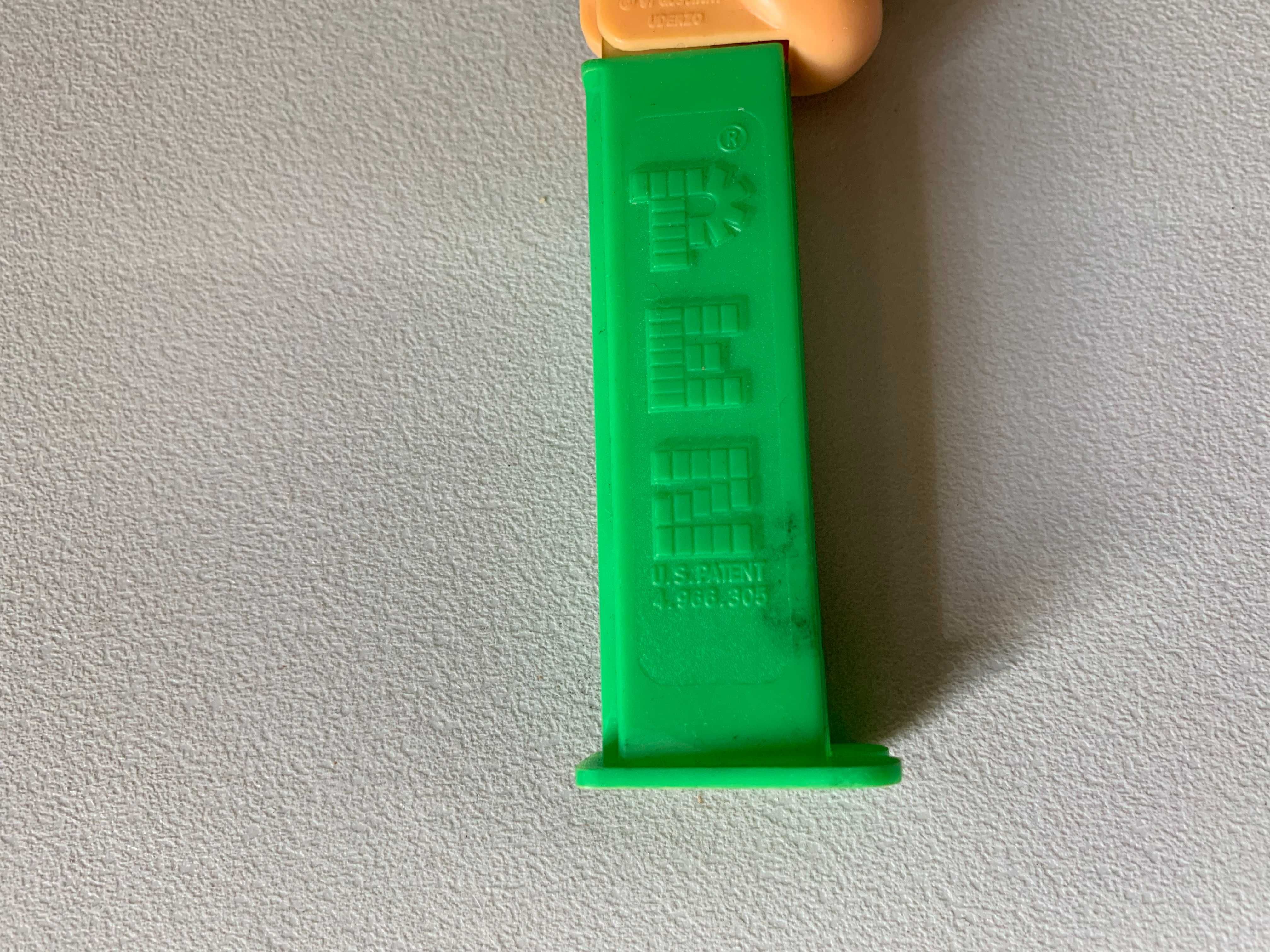 PEZ Dispenser - Roman (Asterix)