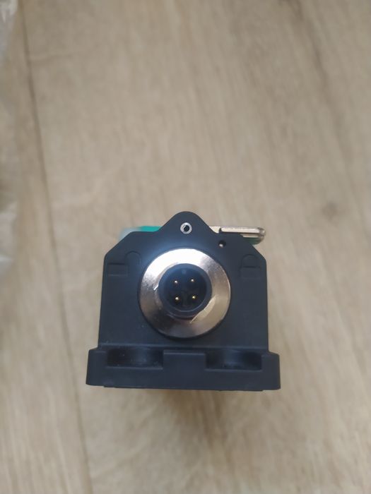 Czujnik Indukcyjny Peppers+Fuchs Nowy