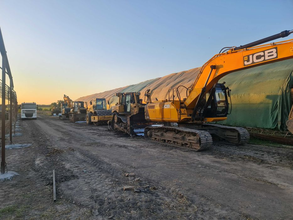 Аренда и услуги спецтехники + jcb экскаватор , Оренда екскаватора