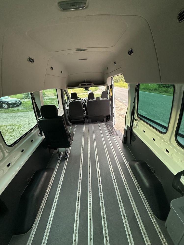 Ford Transit 2,2 Max 2016r 9 Osobowy Projekt pod kampera