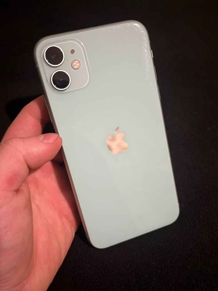 Iphone / Айфон 11, на 64 GB Отличное состояние