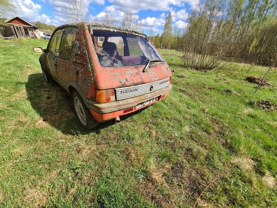 Hotchatch 205gti export Hot Hatch