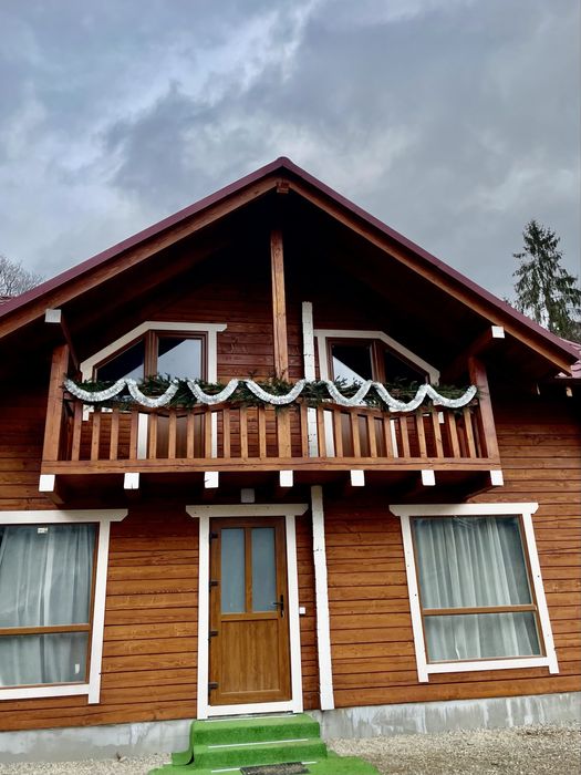 Котедж для відпочинку «Карпатський світанок»