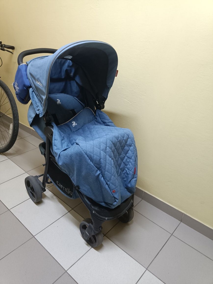 Удобная Детская коляска Carrello Quattro