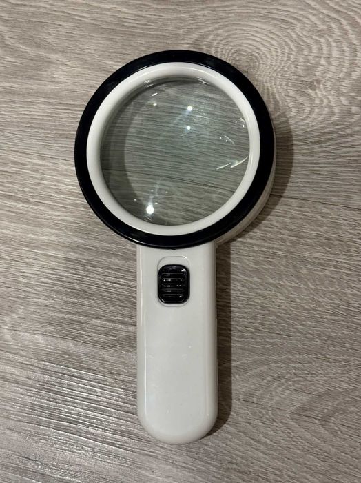 Лупа 30X мощная с подсветкой 12 LED идеальна для точных работ и чтения