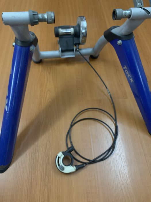 Rolos de treino TACX satori