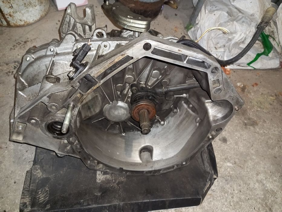 КПП рено сценнік 2 Renault scenic 2 1.6 бензин tl4k4m