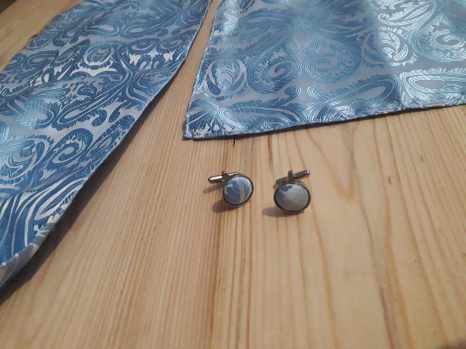 Elegancki zestaw fular, poszetka spinki pudełko prezentowe 100% jedwab