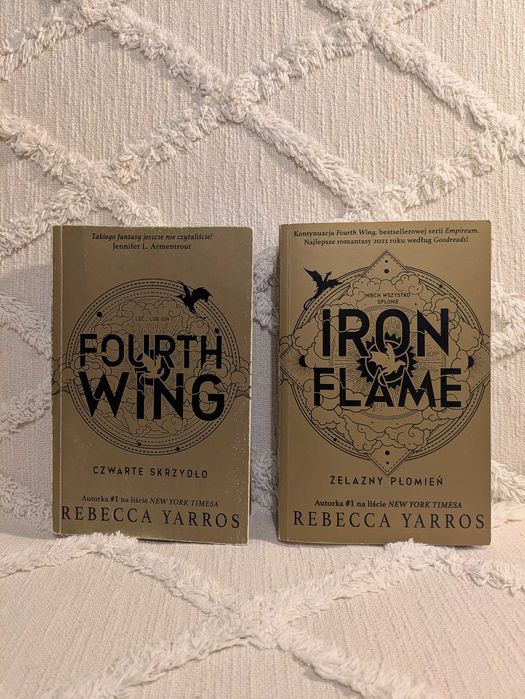 Zestaw książek Fourth Wing i Iron Flame