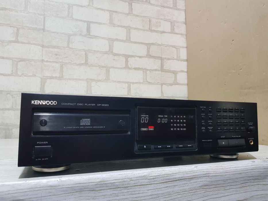 CD програвач/проигрыватель Kenwood DP-6020 б/у з Німеччини