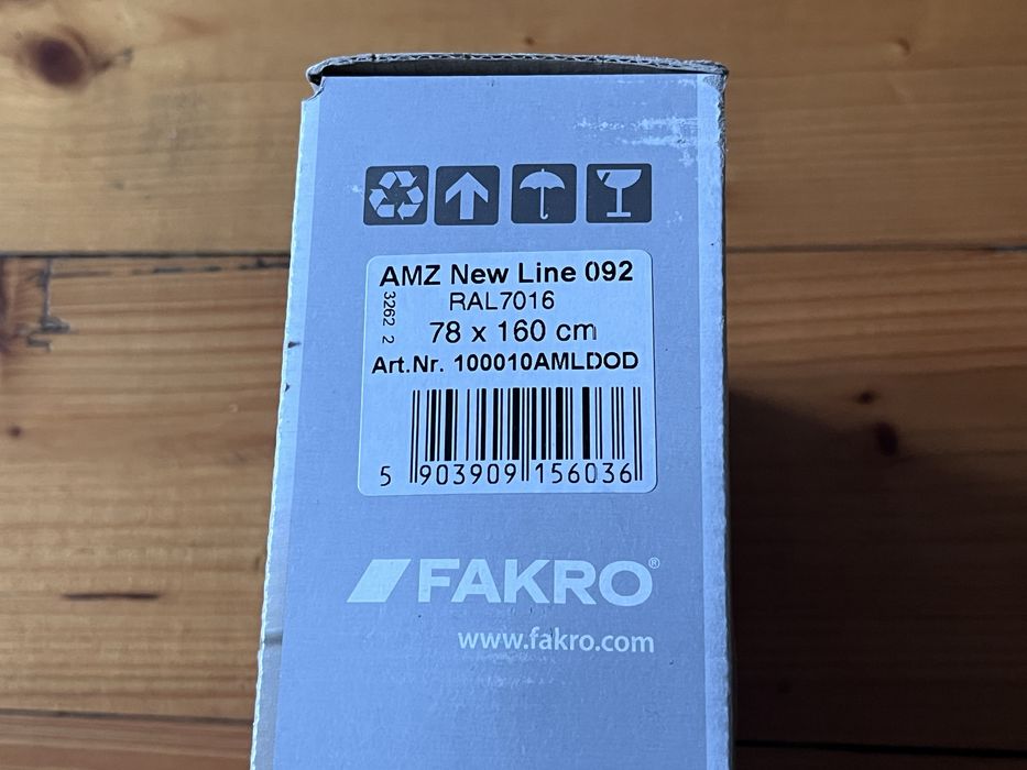 Markiza zewnętrzna FAKRO 78 x 160 cm