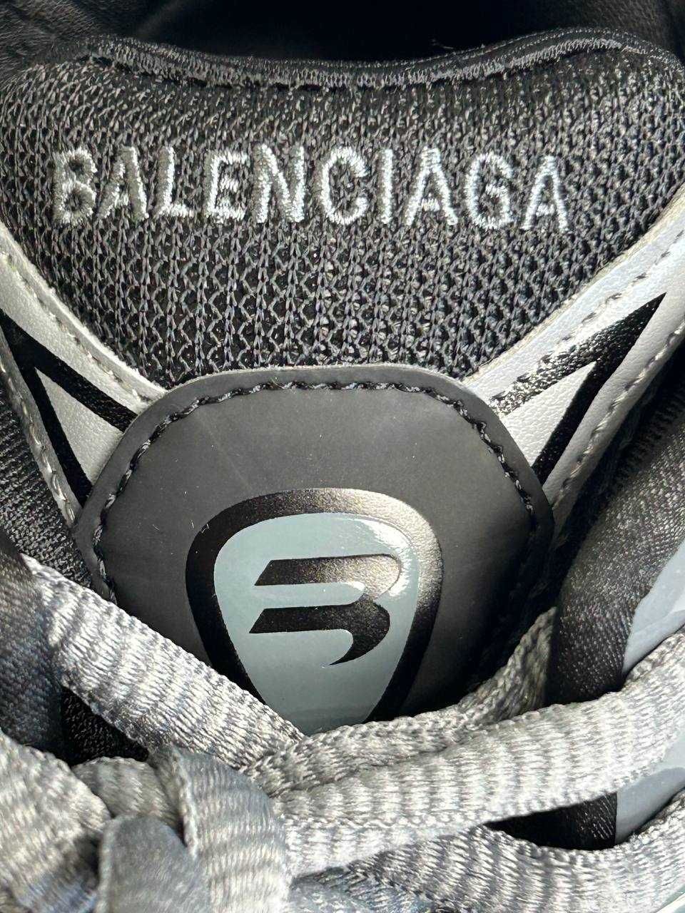 BALENCIAGA Runner кроссовки серые кеди кеды кросівки сірі 43 42 38 40