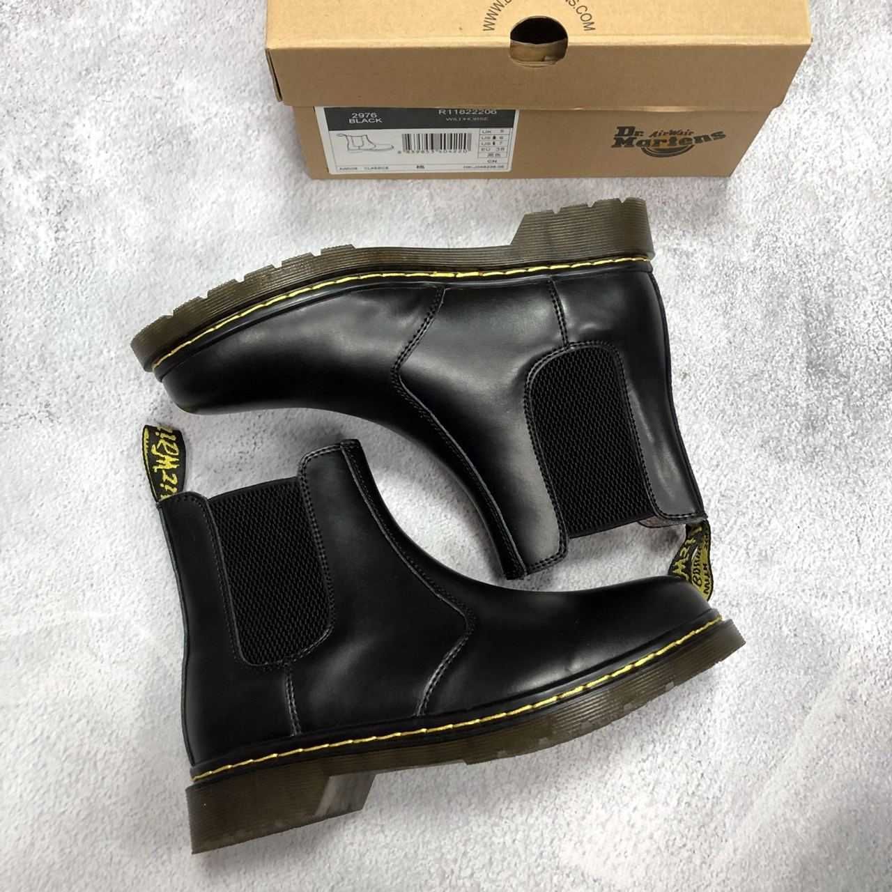 Жіночі черевики Dr. Martens Chelsea з хутром 37, 38 розмір