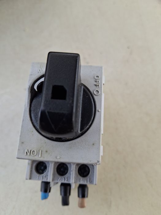 Продам вимикачі фірми ETIMAT