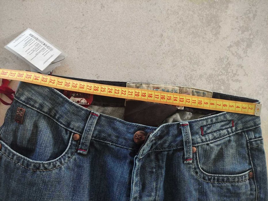 Spodnie  jeans W27 L32