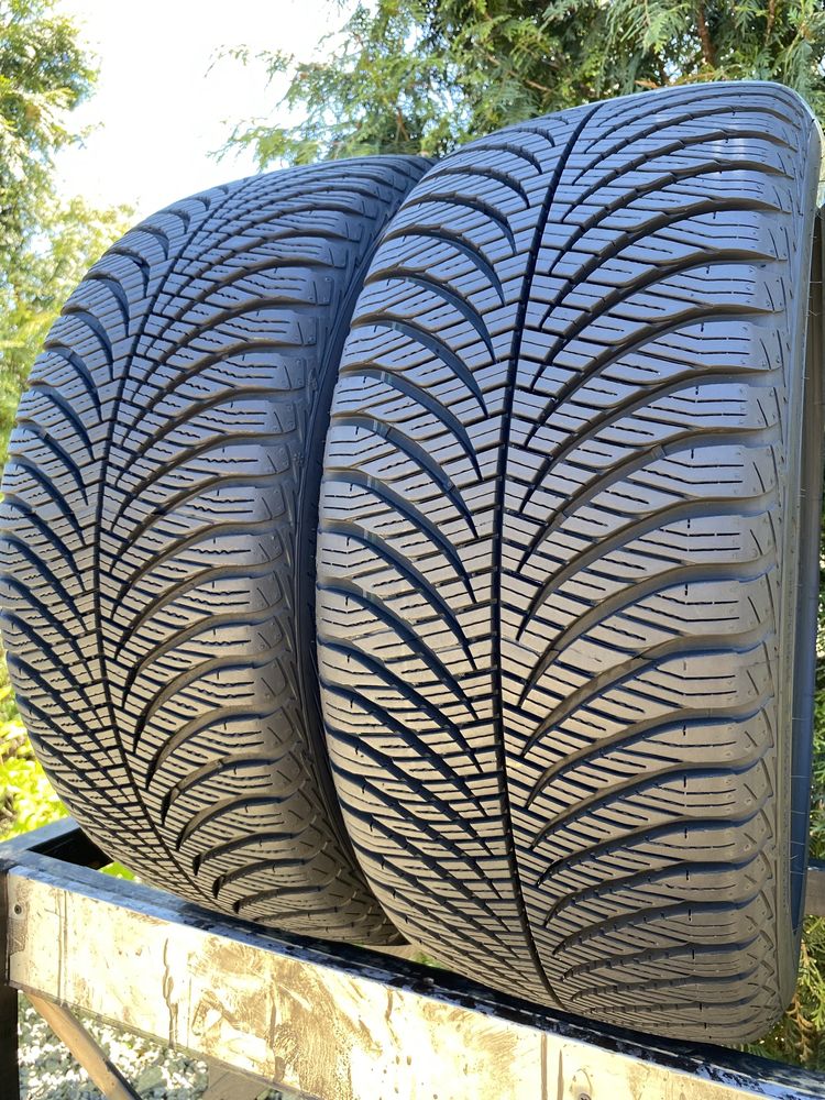 225/45/17XL Sprzedam pare opon Goodyear