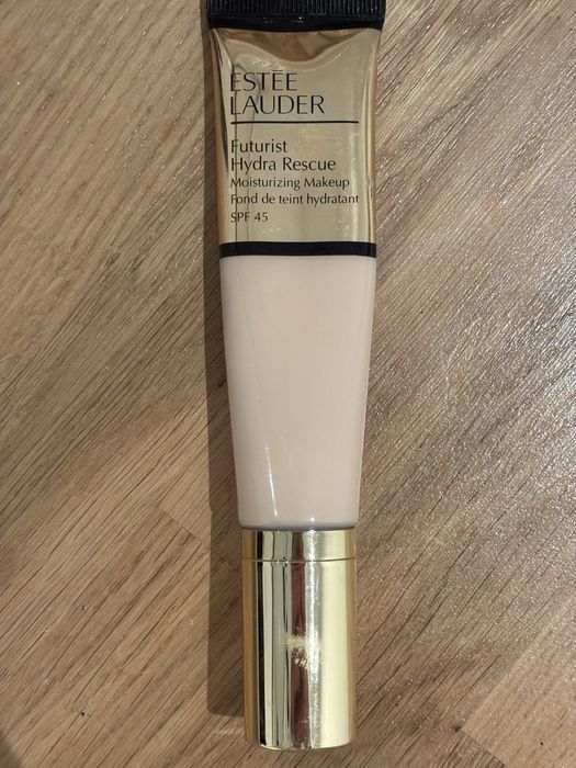 Podkład Estee Lauder Futurist Hydra Rescue, 1N0 porcelain
