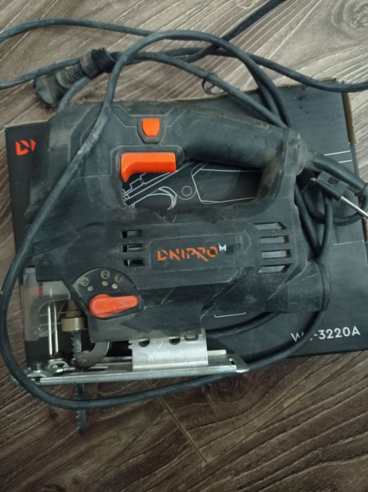 Продам электро лобзик