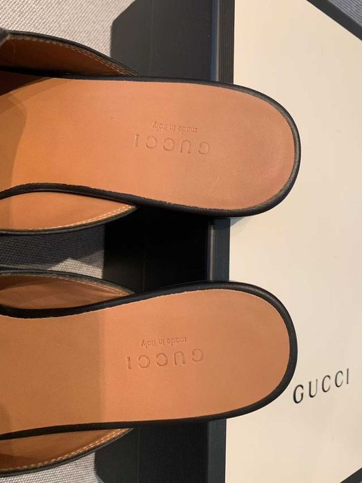 Chinelos Gucci novos