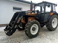 Renault 75-34 tur Robust