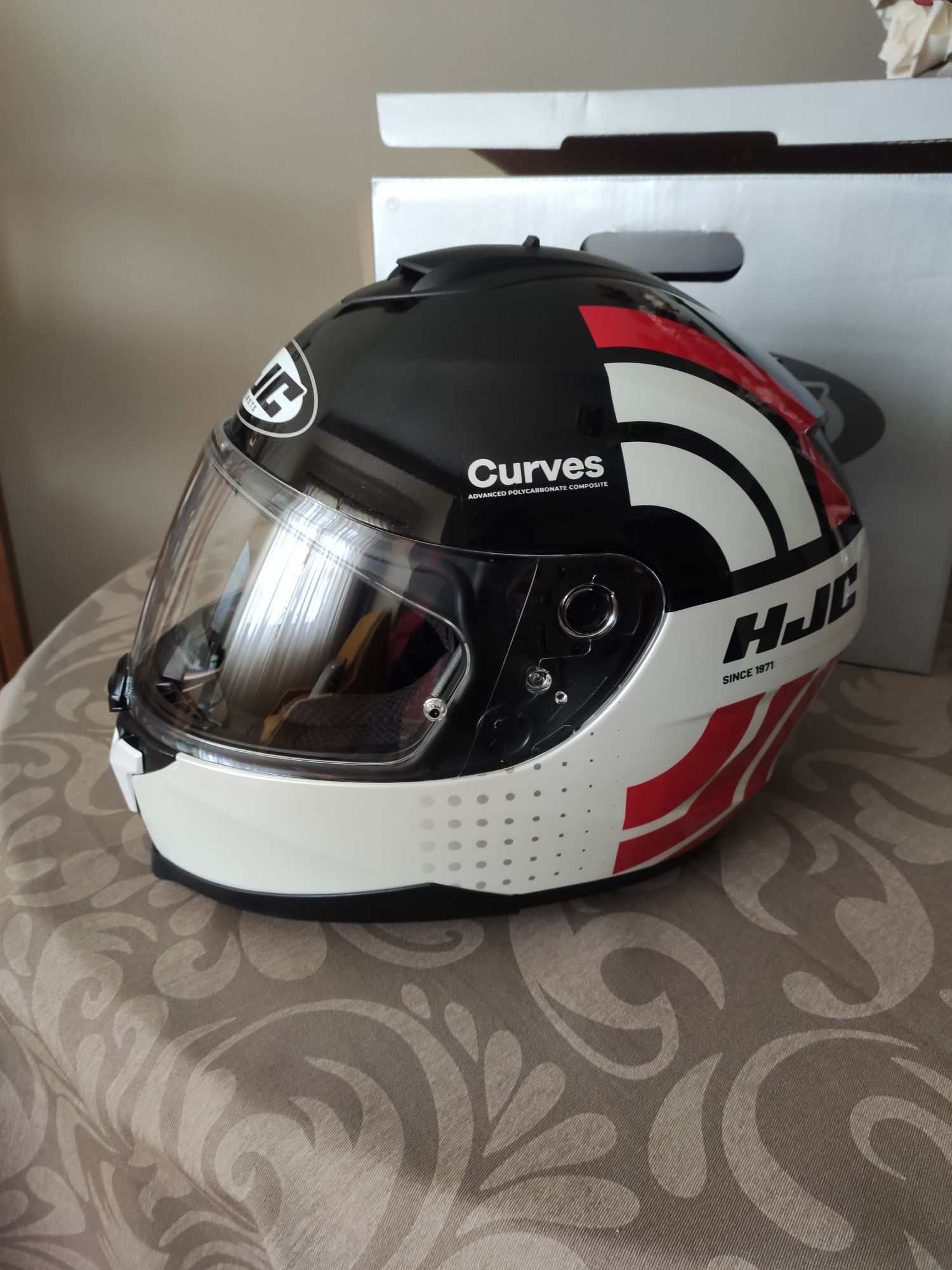 Capacete HJC C70 (Tamanho M)