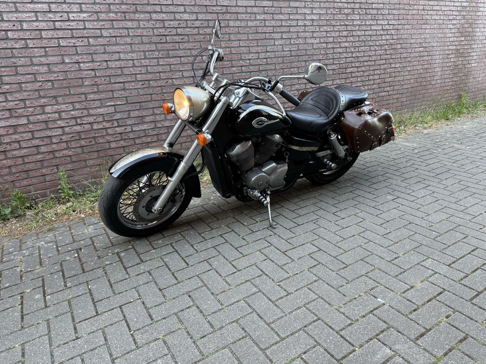 Honda Shadow VT750 ace