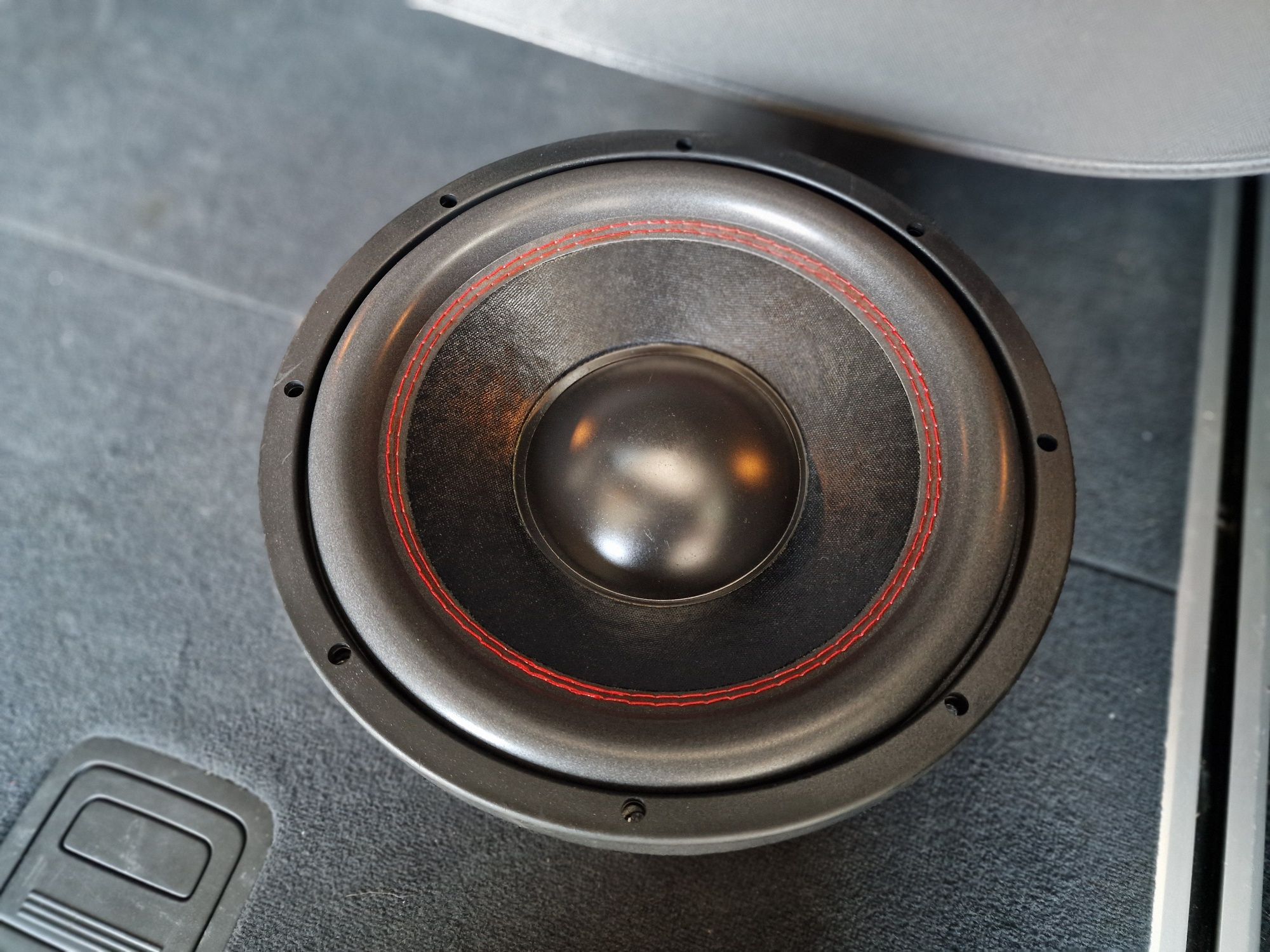 Skrzynia basowa subwoofer tuba Głośnik 30 cm Audio System R12 EVO