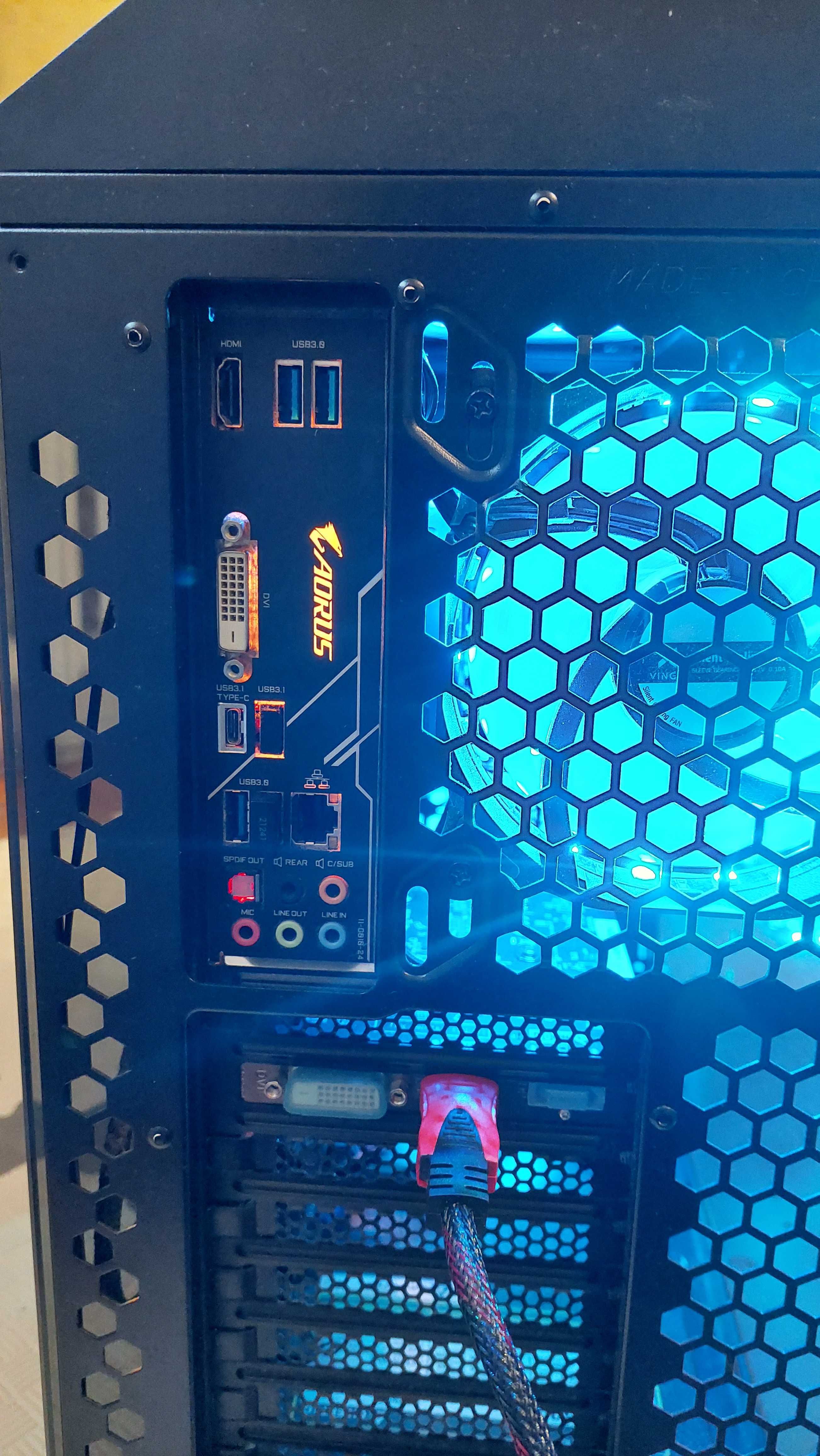 Ігровий ПК з RGB. Чудово підійде для навчання і для віддаленої роботи.