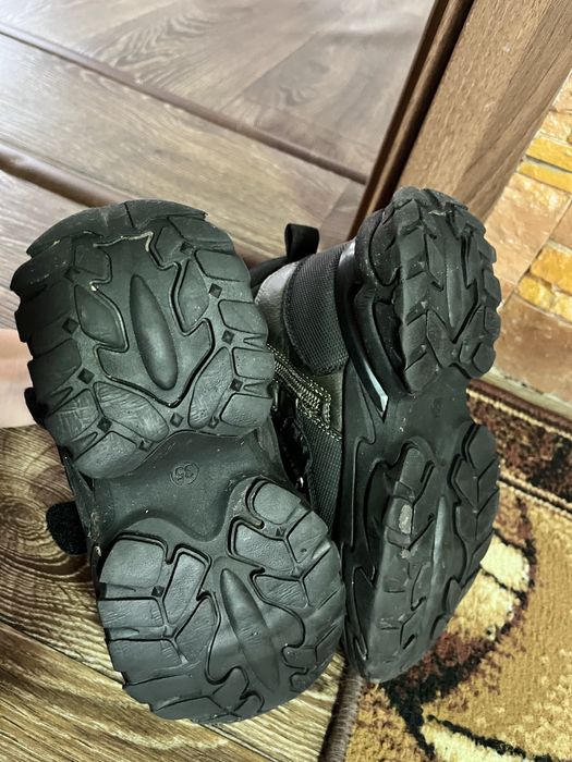 Ботинки зимові 35 розмір