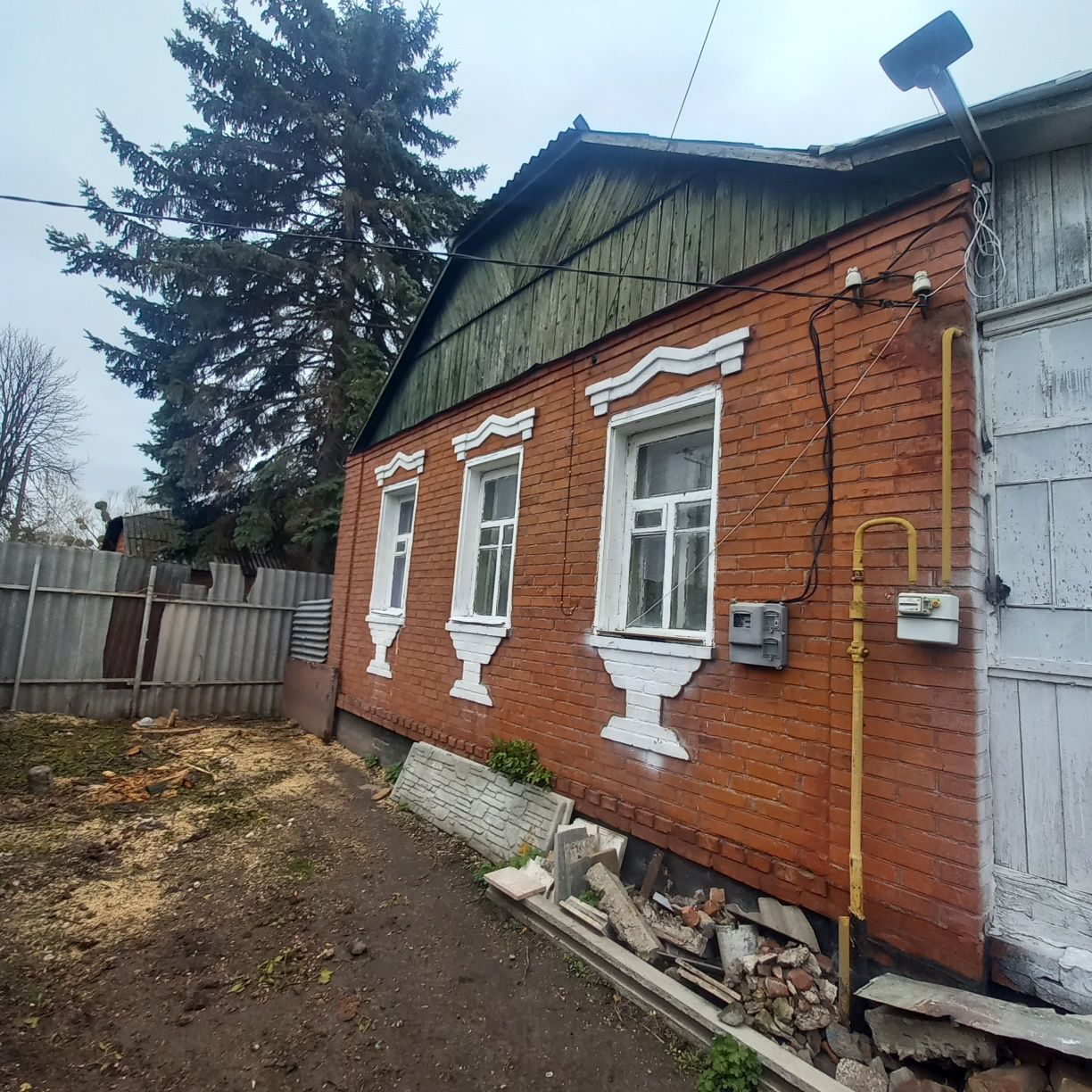 Продам дом Південне( Южний)64м.3к.16 сот.25тис.