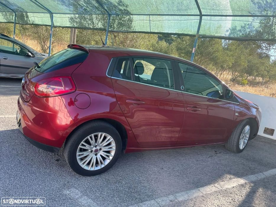 Carro bravo novo