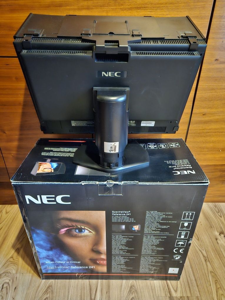 NEC SpectraView Reference 241