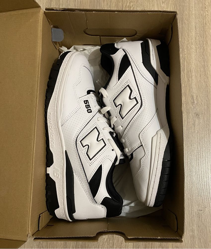 new balance 550 white black