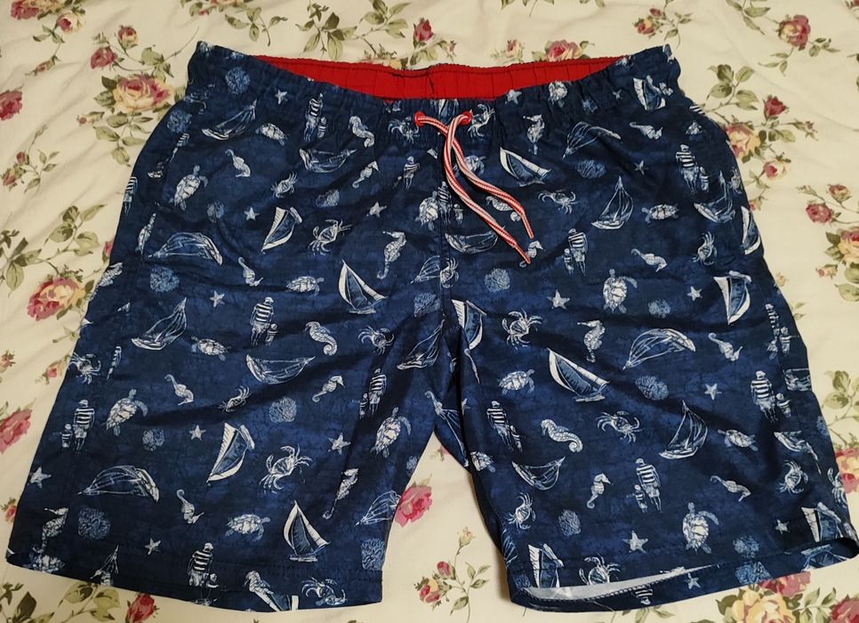 Пляжные шорты б/у.
